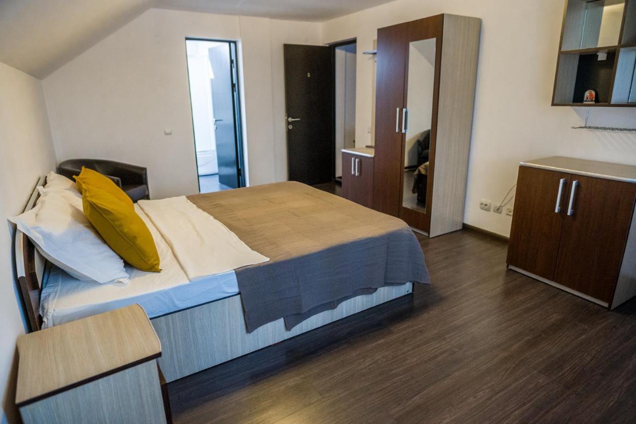 Pensiunea Xandra Hotell Corbi Eksteriør bilde